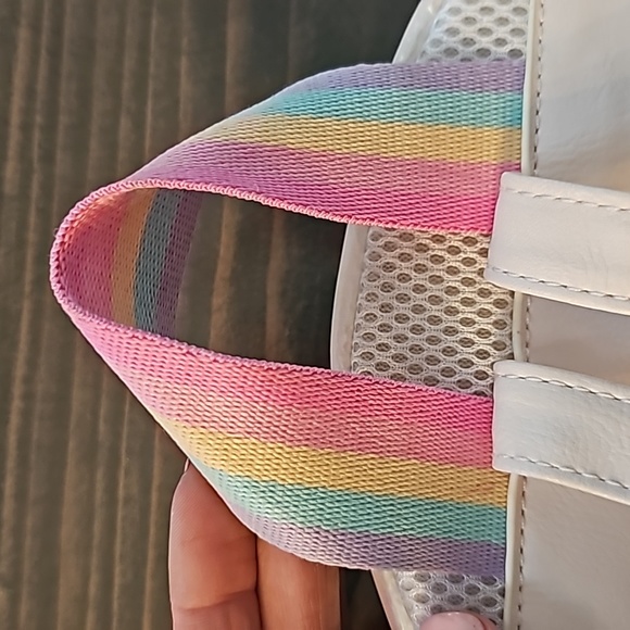 Girl's Love Backpack purse - Picture 4 of 8